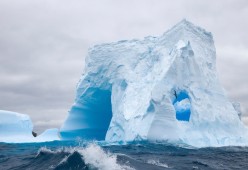 2026年世界飞盘锦标赛混合组决赛 中国队首次闯入四强，世界飞盘联合会哪一年成立